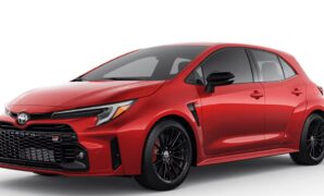 Aksesori Eksterior Toyota Corolla Altis yang Modis